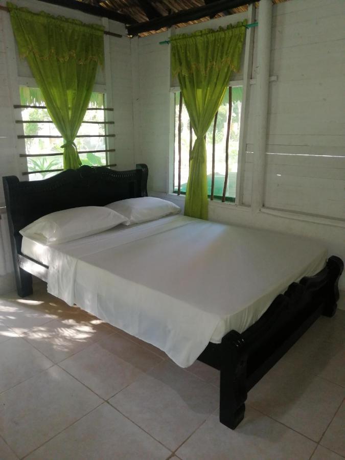 Eco Hostal Los Cocos Isla Grande  Exterior foto