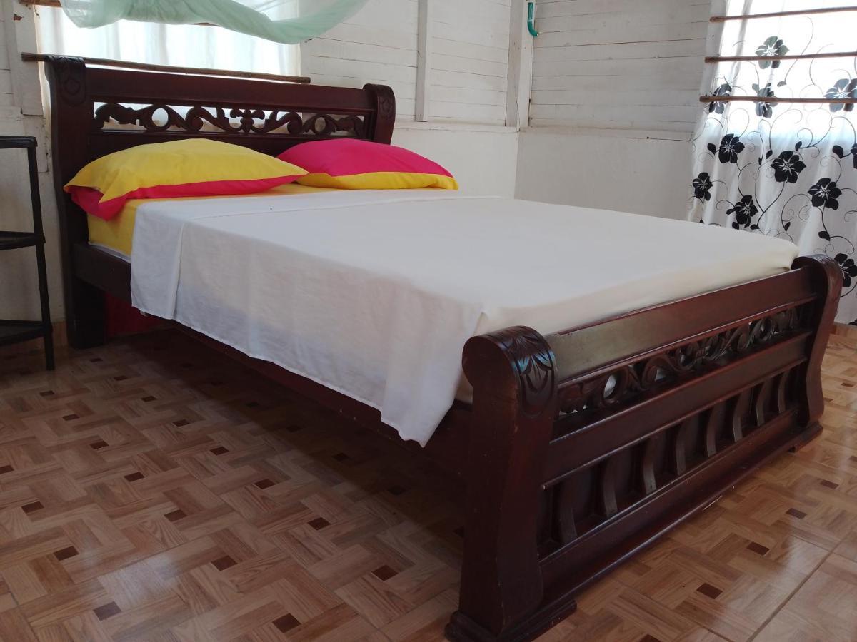 Eco Hostal Los Cocos Isla Grande  Exterior foto